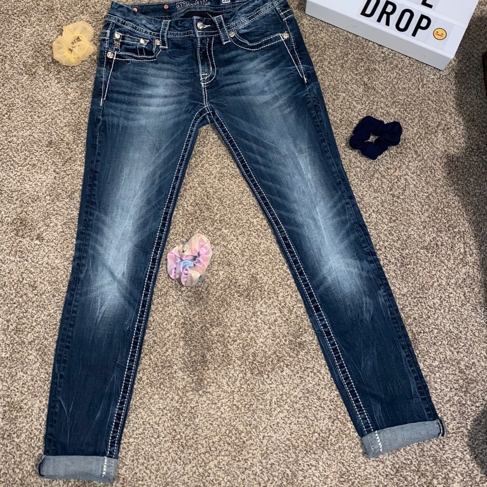 28 Waist Miss Me Jeans